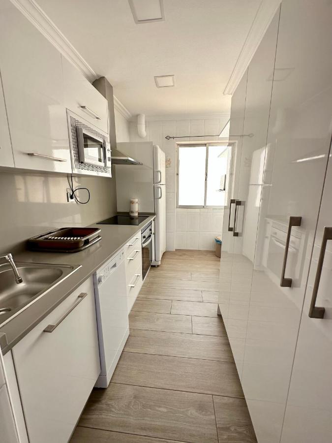 Precioso Apartamento 3 Dormitorios, Aire Acondicionado Menos 10 Min A Pie Feria Jerez De La Frontera Eksteriør billede