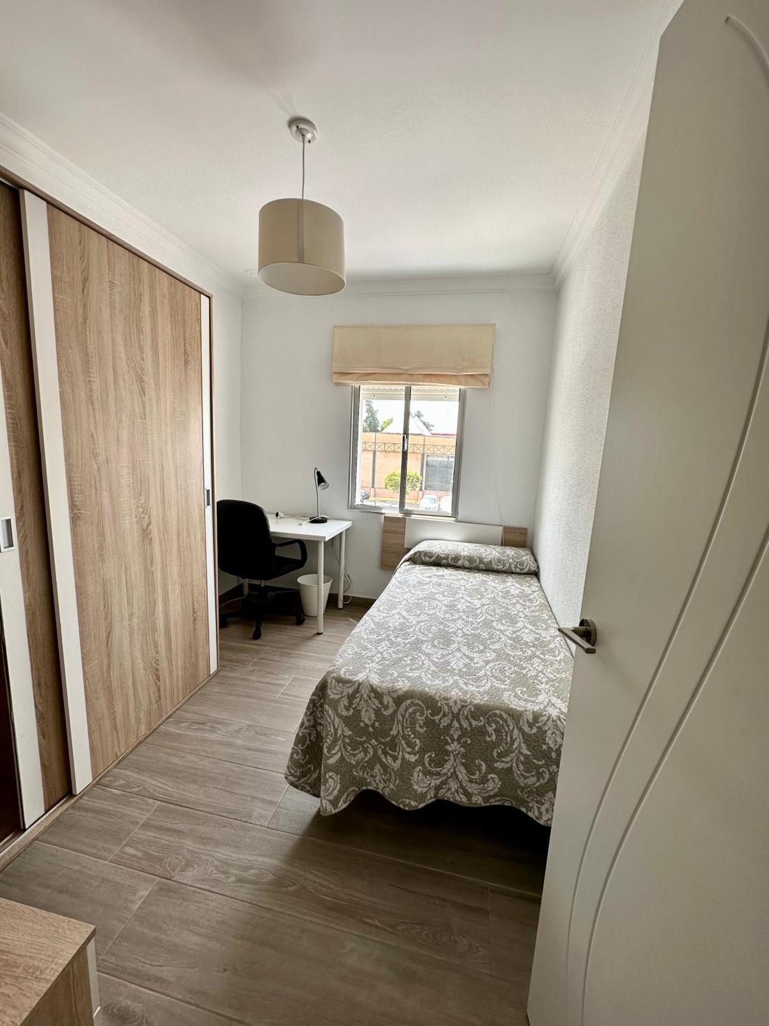 Precioso Apartamento 3 Dormitorios, Aire Acondicionado Menos 10 Min A Pie Feria Jerez De La Frontera Eksteriør billede
